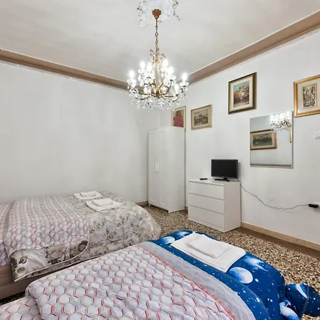 Гостевой дом Santa Marina Venice